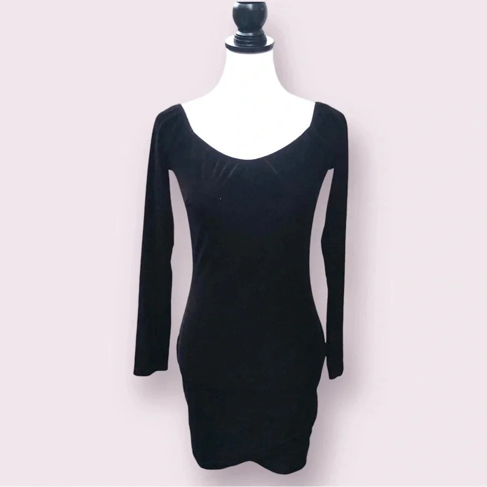 Velvet Black Mini Dress Size M 90s Revival Gothic Witchy Whimsigoth Dark Femme
